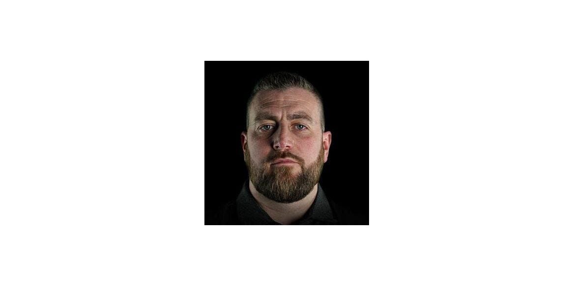 Gavin Carlin headshot
