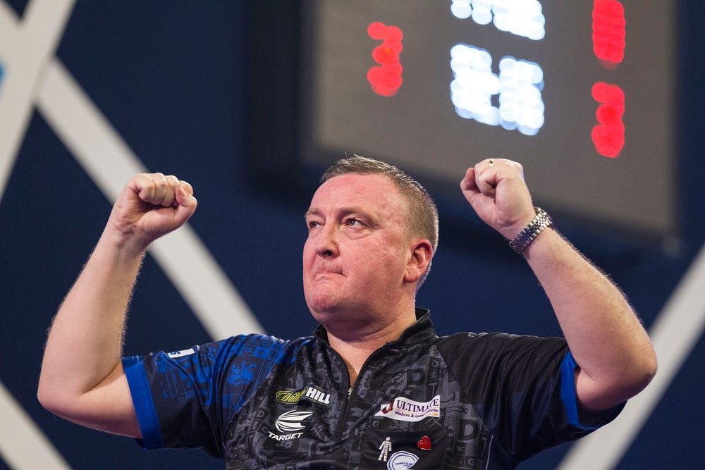 Glen Durrant celebrates drawing up the game